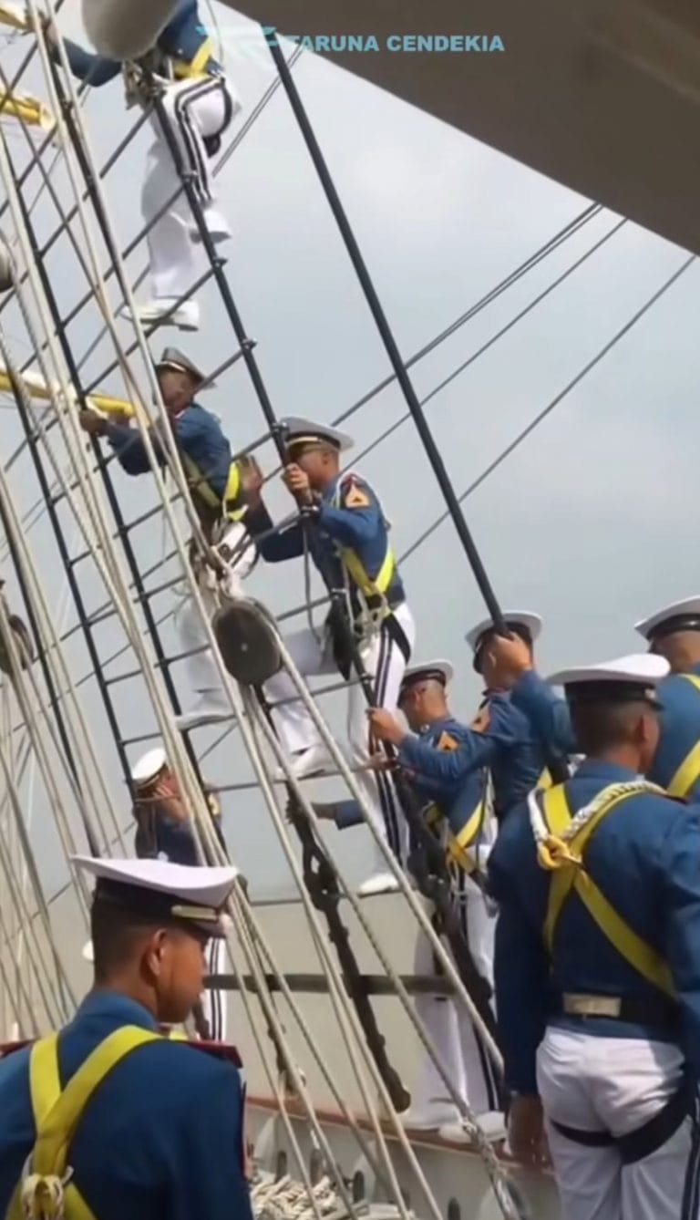 Kenali 4 Perbedaan Akmil dan Akpol yang Wajib Diketahui Sebelum Seleksi