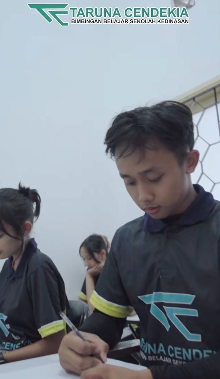 Perbedaan IPDN dan PKN STAN yang Wajib Dipelajari, Tentukan Pilihanmu